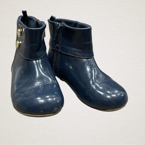 Gap girl’s boots size 9